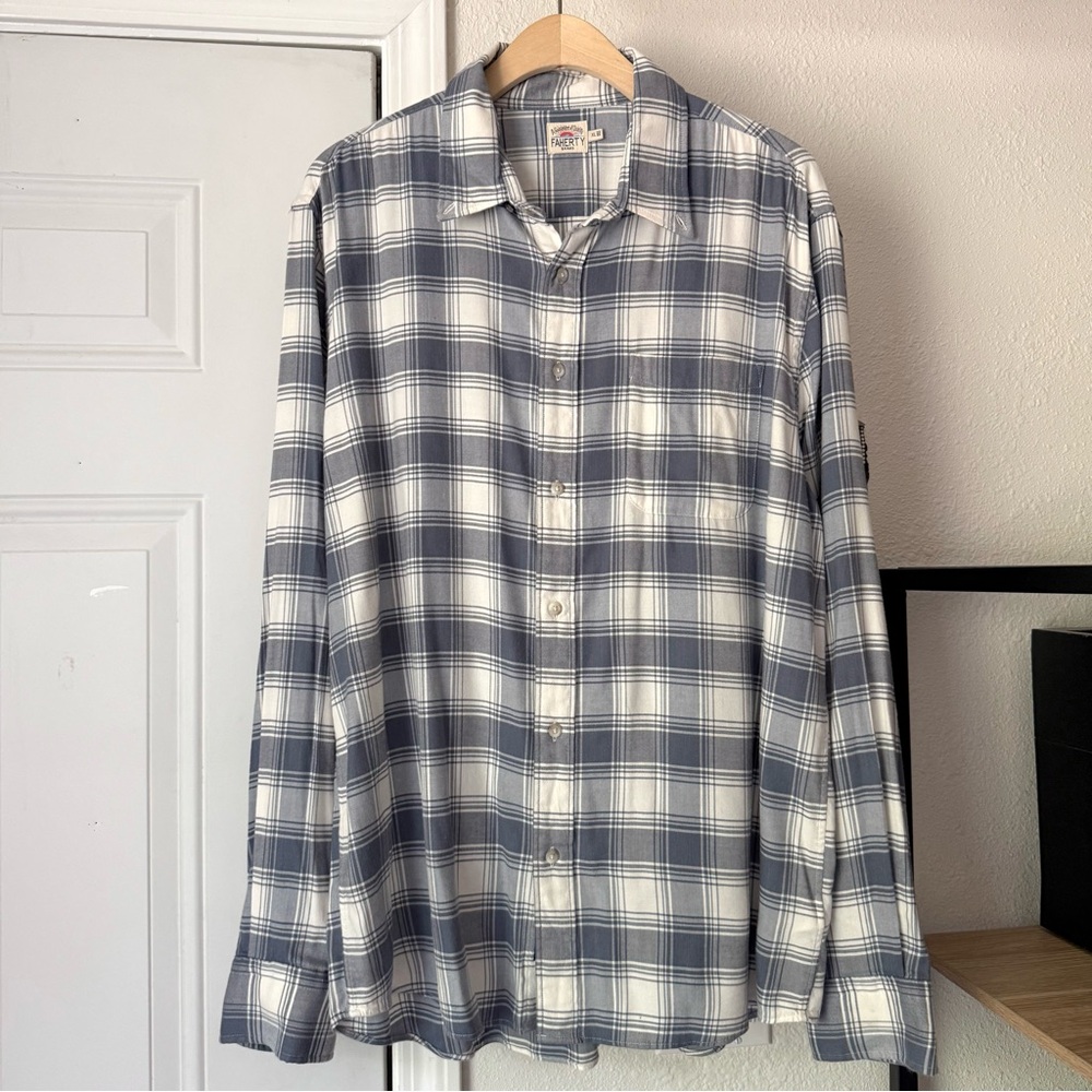 FAHERTY men’s grey white plaid supima cotton long sleeve button up shirt